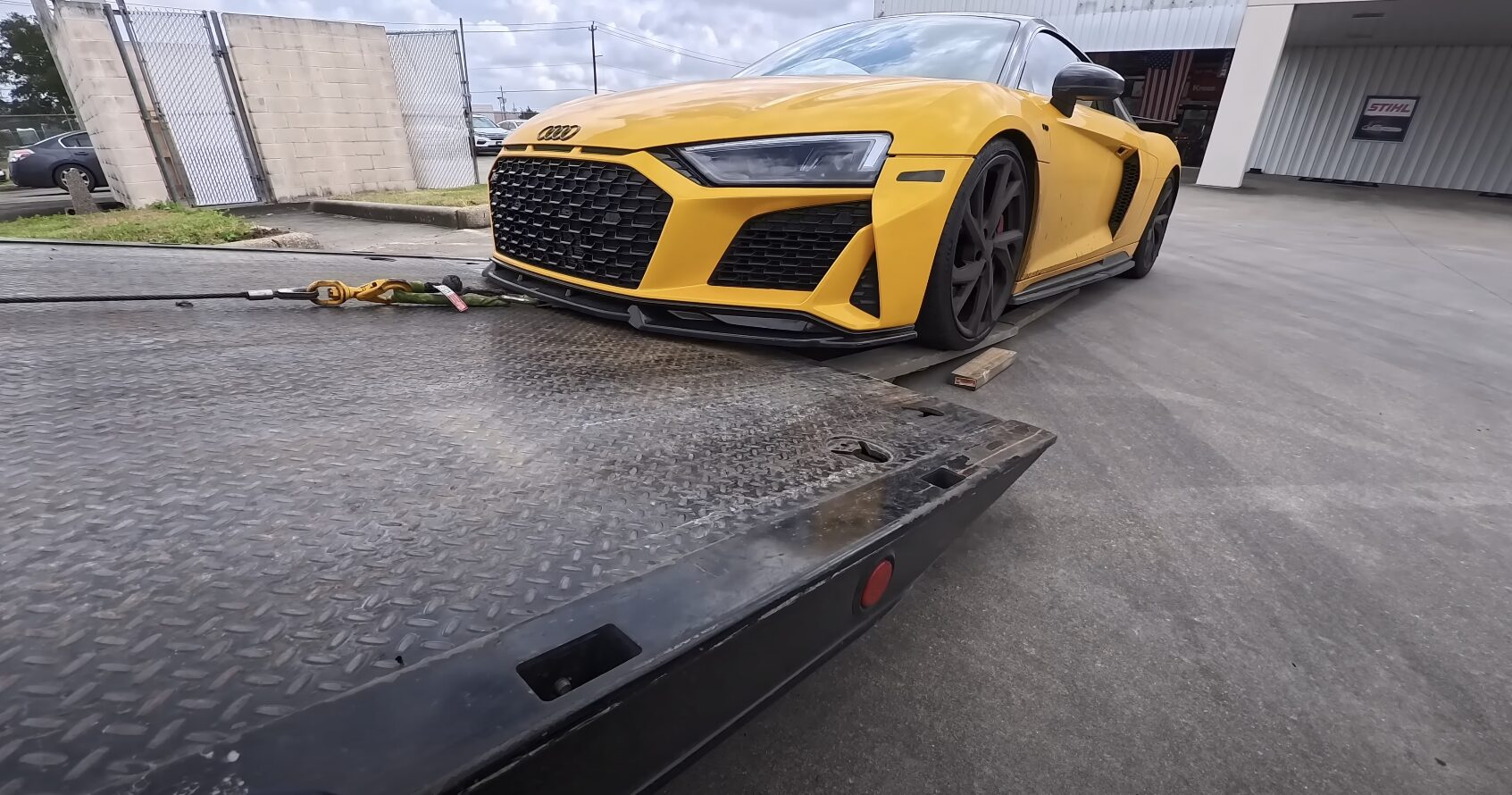 Flatbed Towing - Professional towing service in Buena Park, CA